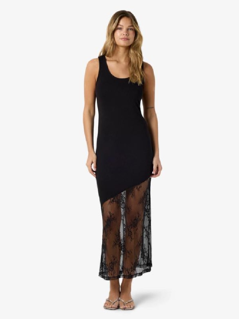 VESTIDO BAJO PUNTILLA ASIMETRICO