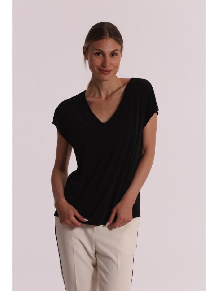 CAMISETA CUELLO PICO MIMI MUA