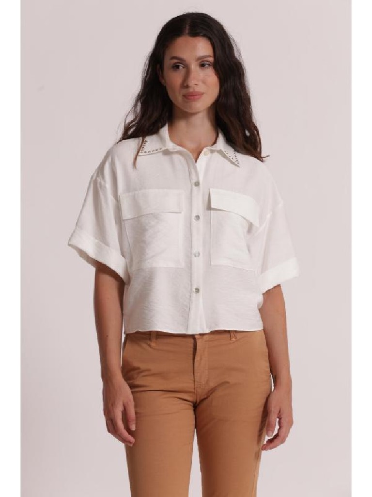 CAMISA CROPPED TACHAS CUELLO MIMI MUA
