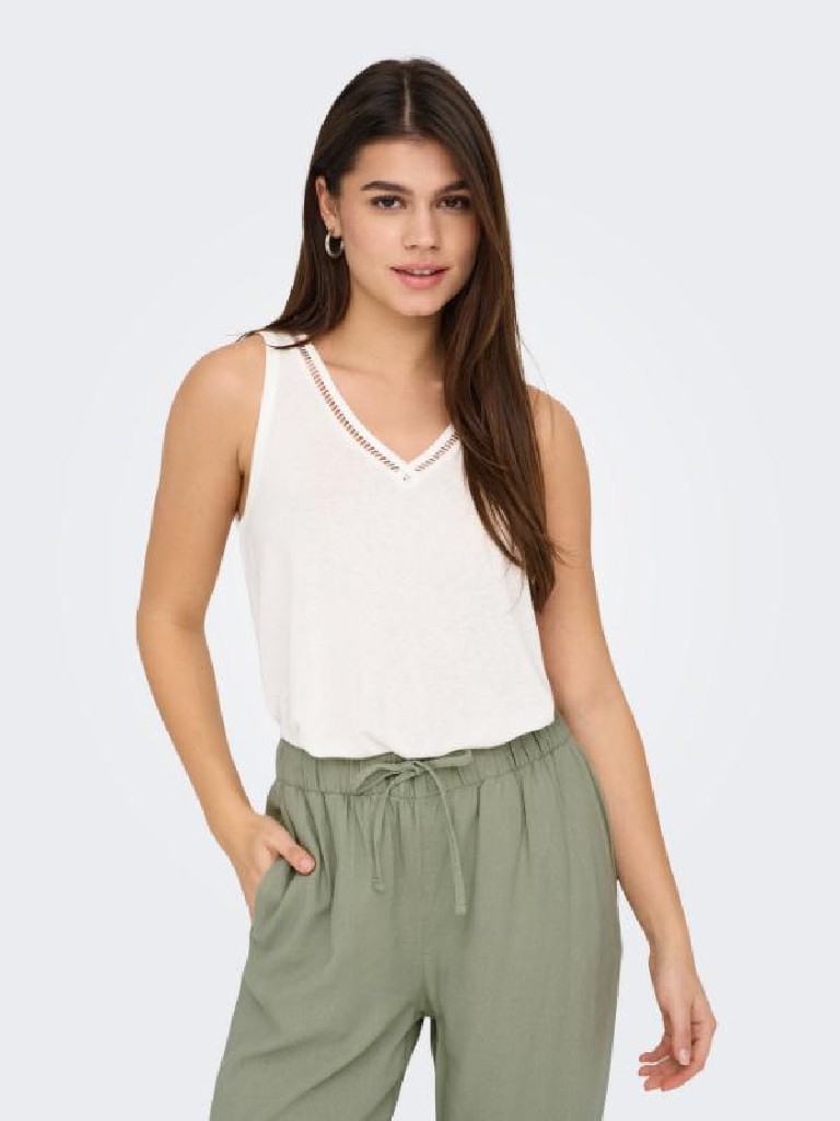 CAMISETA PICO VAINICA SIN MANGAS ONLY